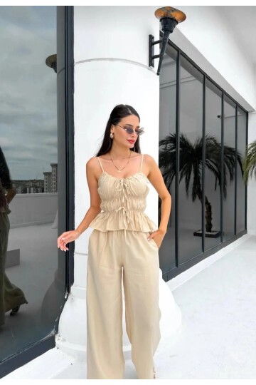 Büzgü Detaylı Bluz Pantolon Takım